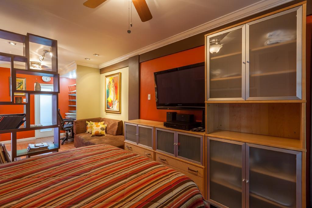 Choose To Be Happy At Seymour # 9 And #16 - Studio Apartments Kingston Kamer foto